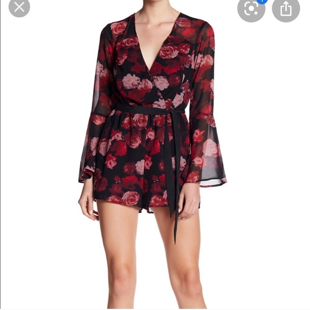 BCBGeneration elegant floral romper